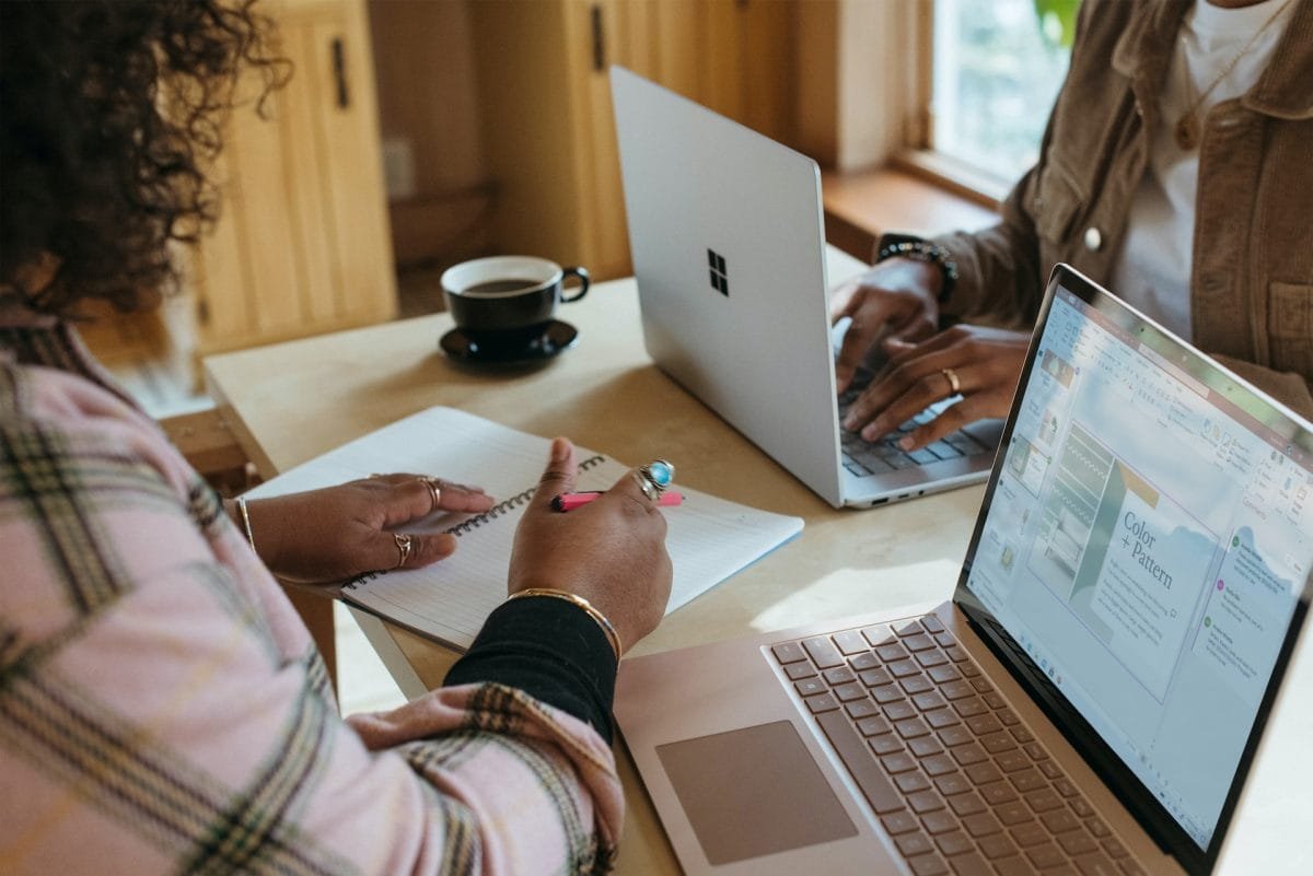 people using laptops for wordpress